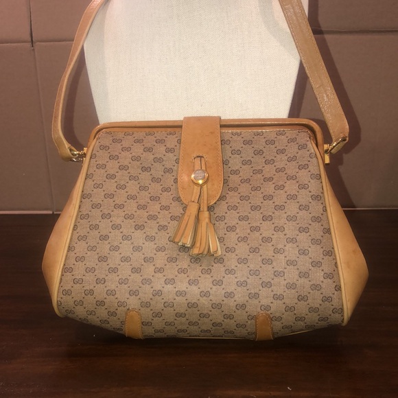 Vintage GUCCI Micro GG 1970’s Clamshell Hinged Shoulder Bag COA DUSTBAG RARE - Picture 15 of 17